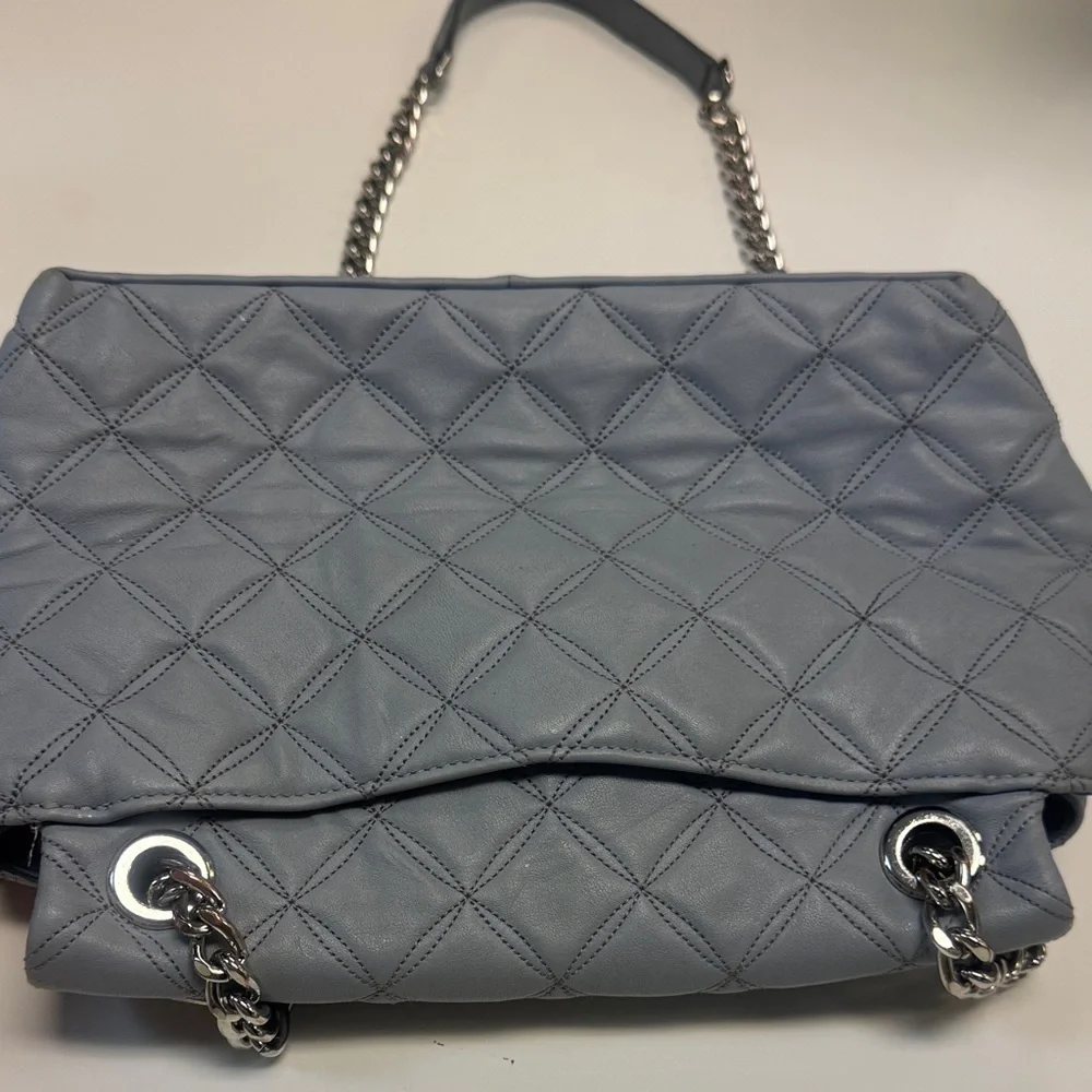 Kate Spade Quilted Gray Shoulder Bag with Chain Strap